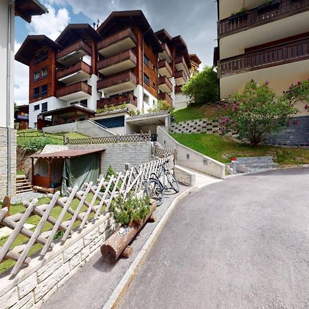 Beautiful Apartment In Zermatt With A Breathtaking View Of The Matterhorn Екстер'єр фото