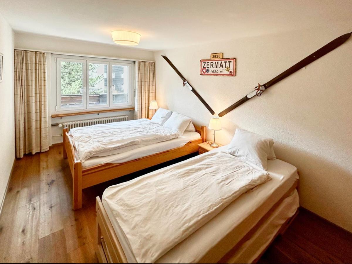 Beautiful Apartment In Zermatt With A Breathtaking View Of The Matterhorn Екстер'єр фото